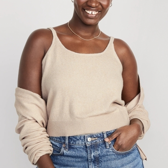 3X - Old Navy | Cozy Cropped Sweater Tank Top - Picture 4 of 8